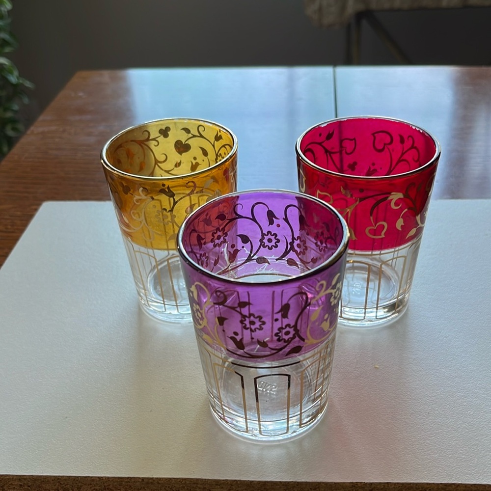 Three colorful 18k gold hand painted small round tea cup